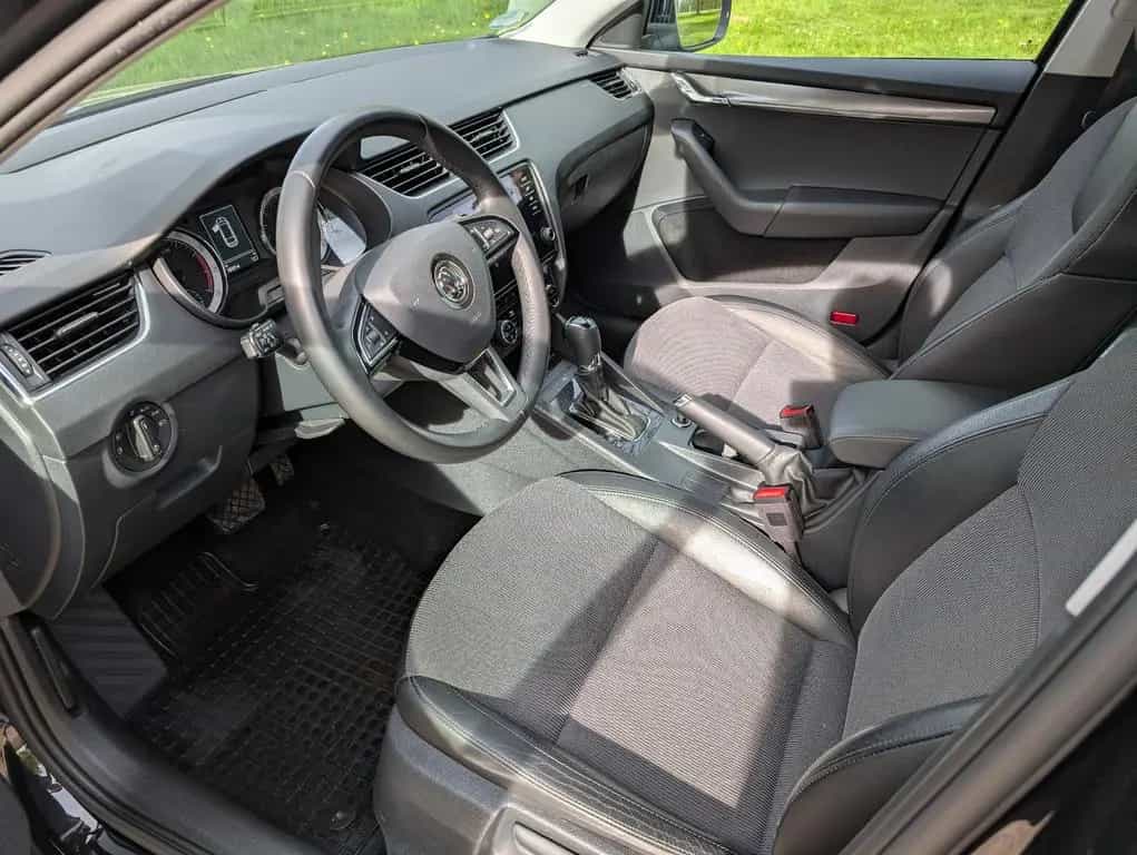 Skoda Octavia III Combi Facelift Style 2.0 TSI DSG 09/2018-photo-6