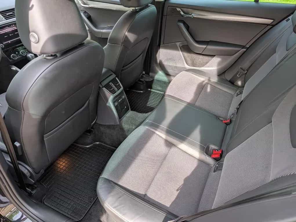 Skoda Octavia III Combi Facelift Style 2.0 TSI DSG 09/2018-photo-7