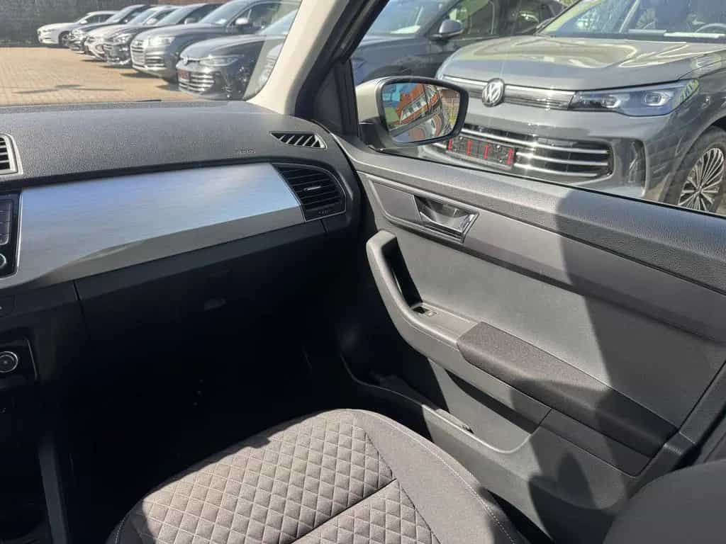 Skoda Fabia drive 1.0 TSI Automatik 03/2018-photo-19