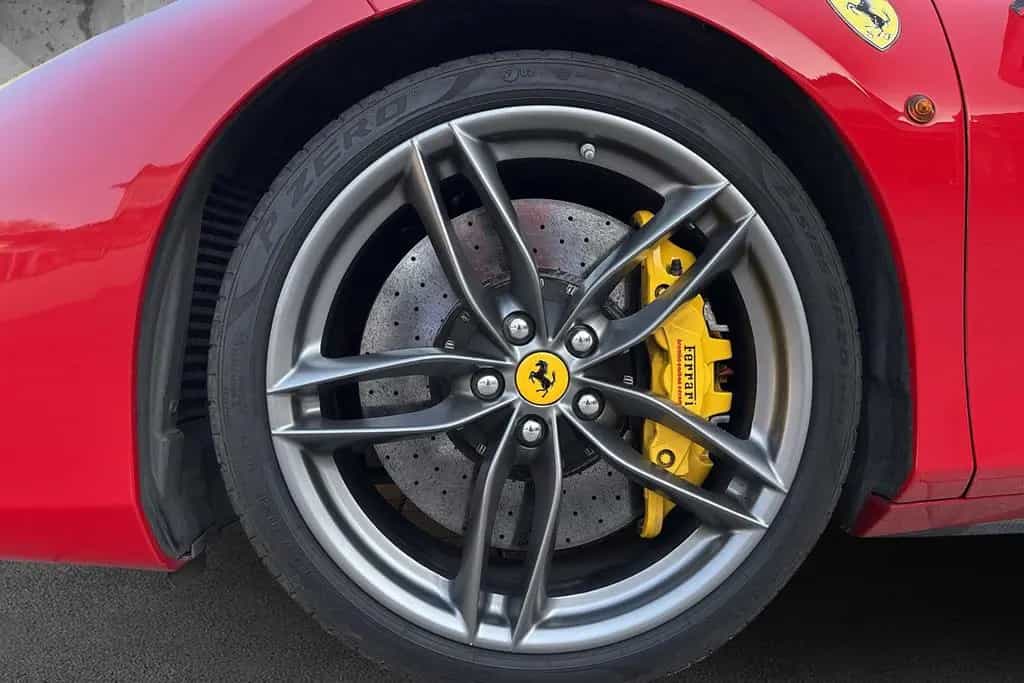 Ferrari 488 Spider*1.Hand*Dt.Auto*Lift*Parkkamera 04/2019-photo-11