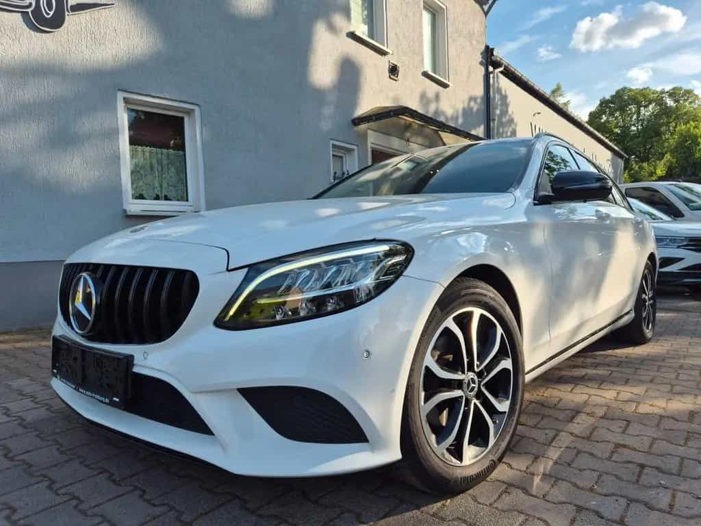Mercedes-Benz C 180 T CGI,Navi,Leder 09/2018-photo-23