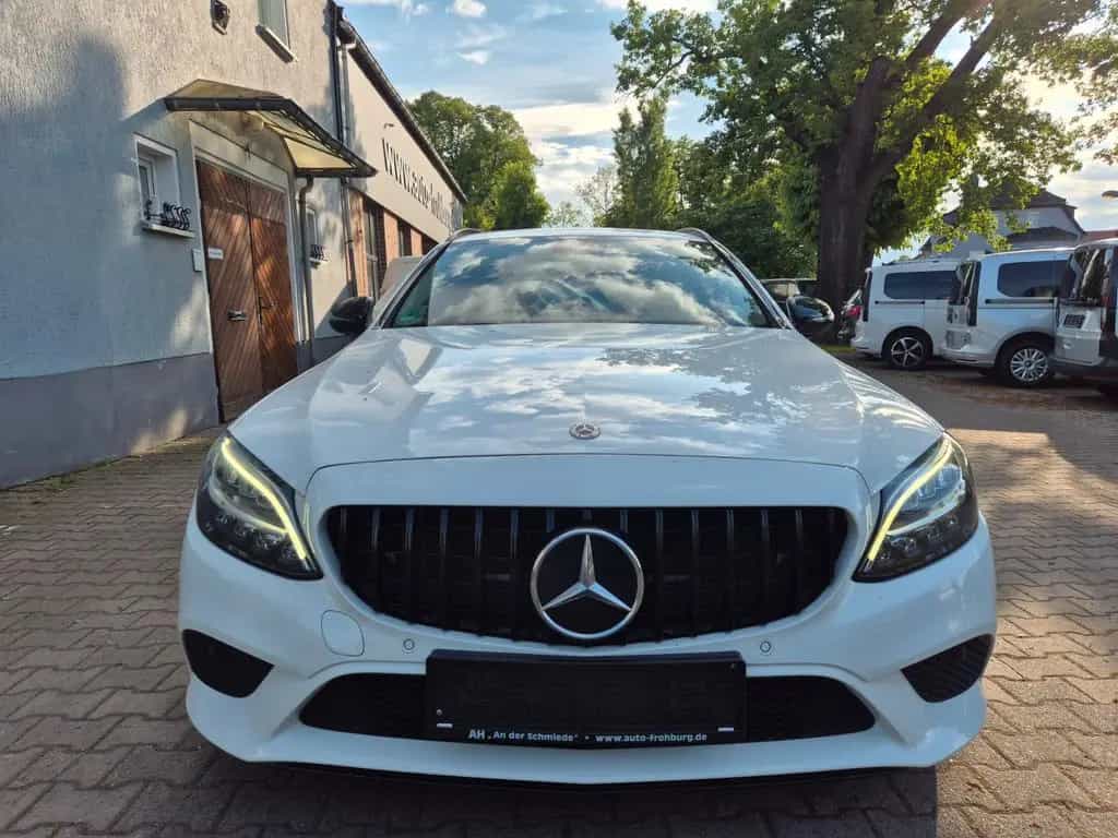 Mercedes-Benz C 180 T CGI,Navi,Leder 09/2018-photo-26
