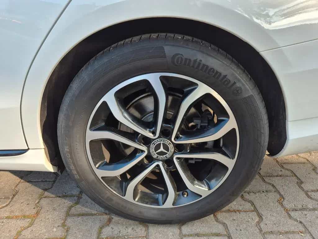 Mercedes-Benz C 180 T CGI,Navi,Leder 09/2018-photo-31