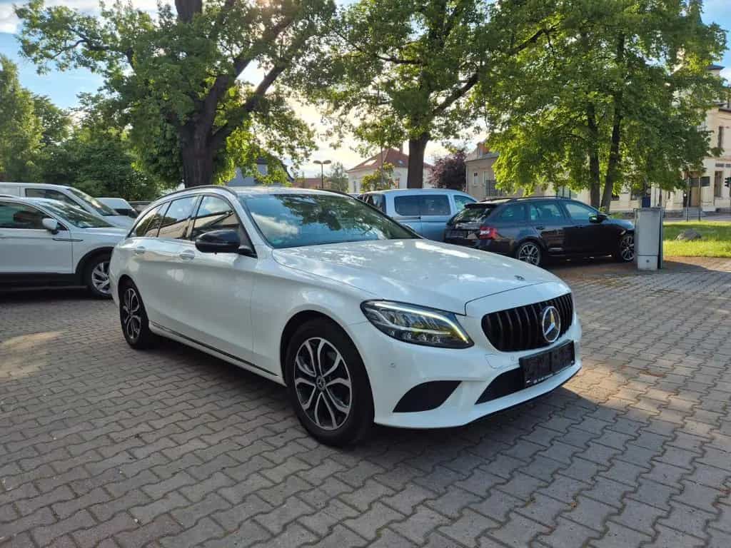 Mercedes-Benz C 180 T CGI,Navi,Leder 09/2018-photo-34