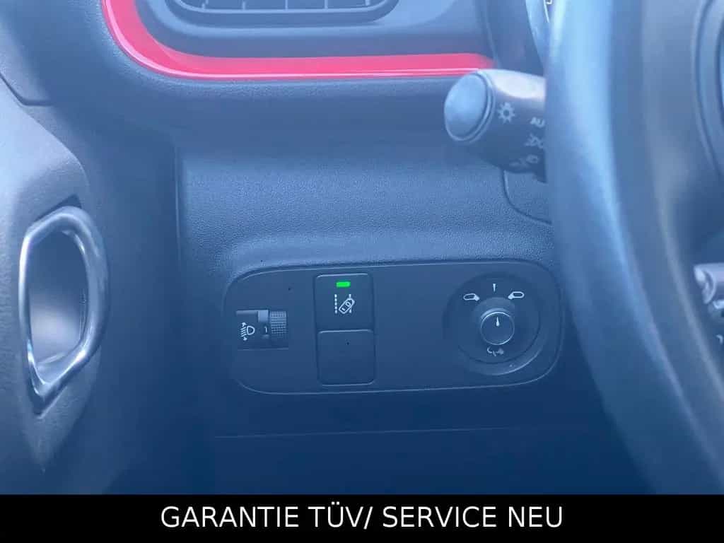 Citroën C3 Shine Cam Spur Ass. Panorama MFL Navi Tempoma 03/2019-photo-33