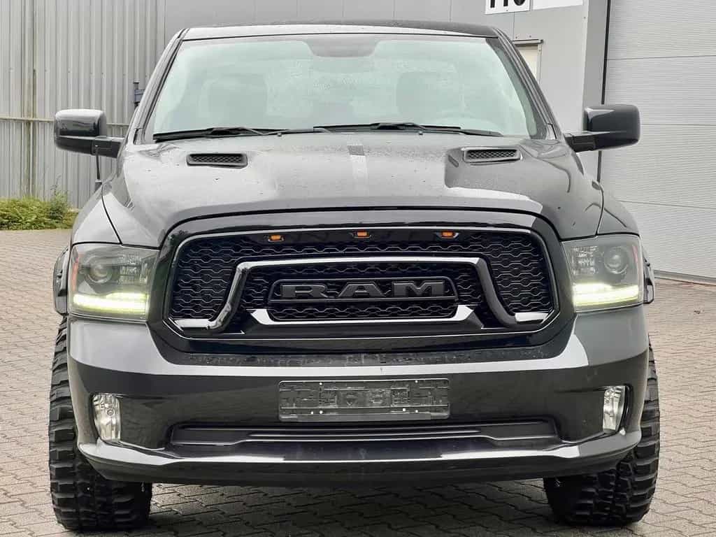 Dodge RAM 5,7 Monster XXL Crewcab Leder 4x4 Night 10/2019-photo-2