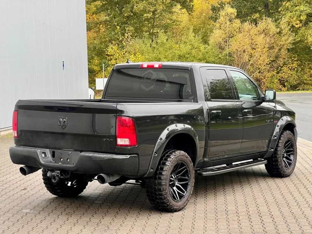 Dodge RAM 5,7 Monster XXL Crewcab Leder 4x4 Night 10/2019-photo-4