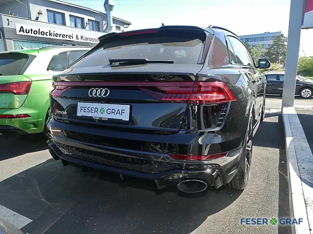 Audi RSQ8 B&O Keramik Pano Sitzbelüft Standh 305 Km/h 09/2023-photo-2