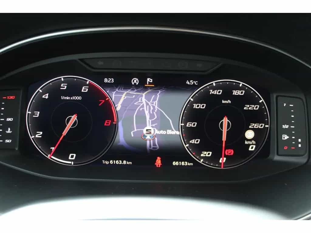Seat Arona 1.0 TSI Xperience AHK KAMERA LED ACC NAVI 06/2022-photo-15