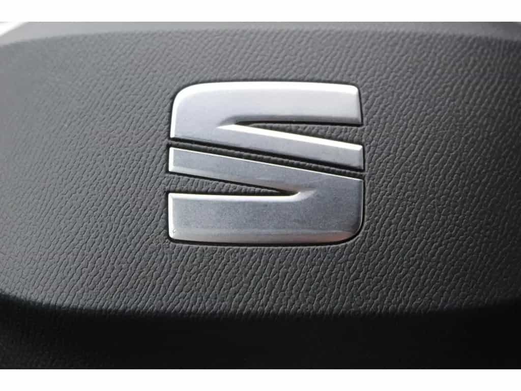 Seat Arona 1.0 TSI Xperience AHK KAMERA LED ACC NAVI 06/2022-photo-17