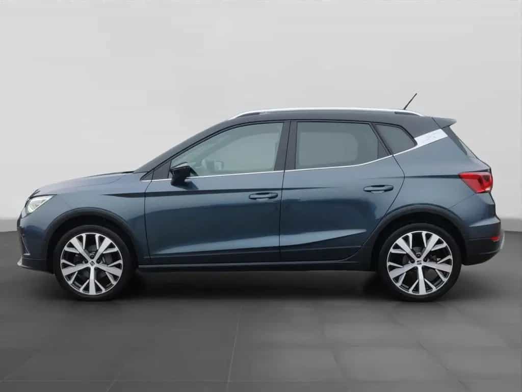 Seat Arona 1.0 TSI Xperience AHK KAMERA LED ACC NAVI 06/2022-photo-3