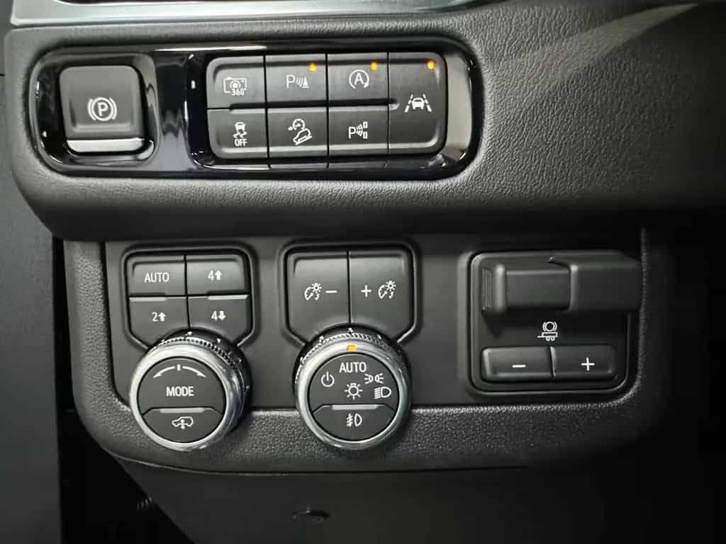 GMC Yukon DENALI 2026-24" RÄDER, ENTERTAINMENT null-photo-39