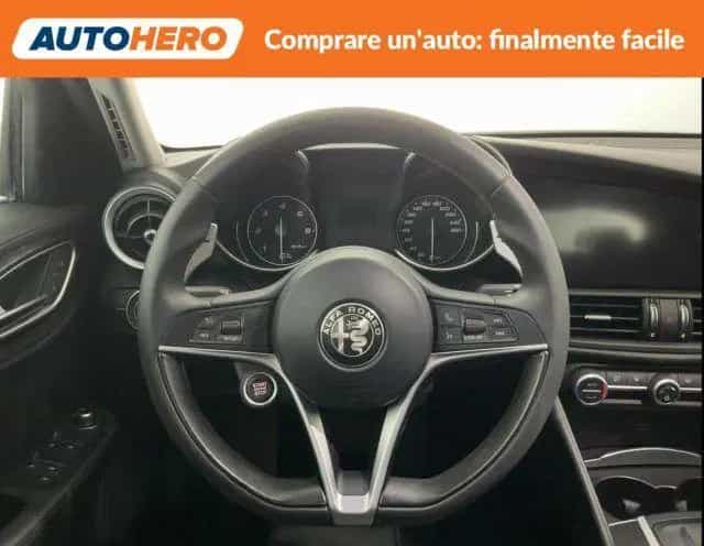 Alfa Romeo Giulia ALFA ROMEO Giulia 2.2 Turbodiesel 180 CV Super 11/2017-photo-11