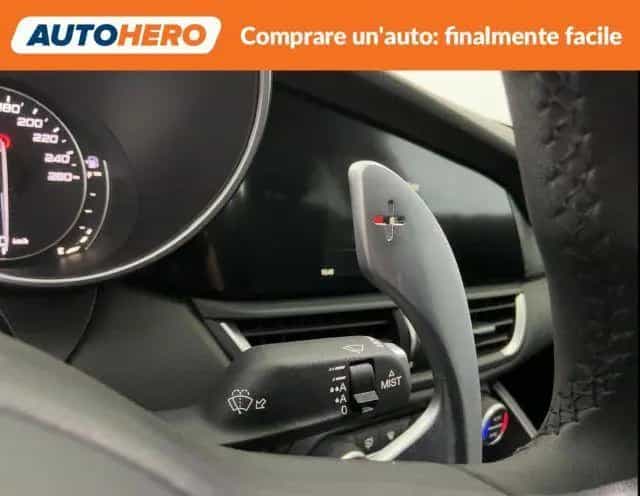 Alfa Romeo Giulia ALFA ROMEO Giulia 2.2 Turbodiesel 180 CV Super 11/2017-photo-12