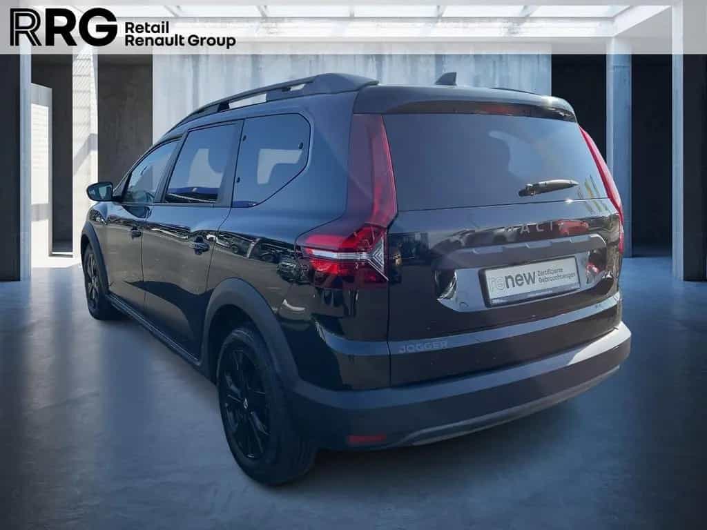 Dacia Jogger EXTREME+ TCe 110 8 FACH BEREIFT 07/2022-photo-3