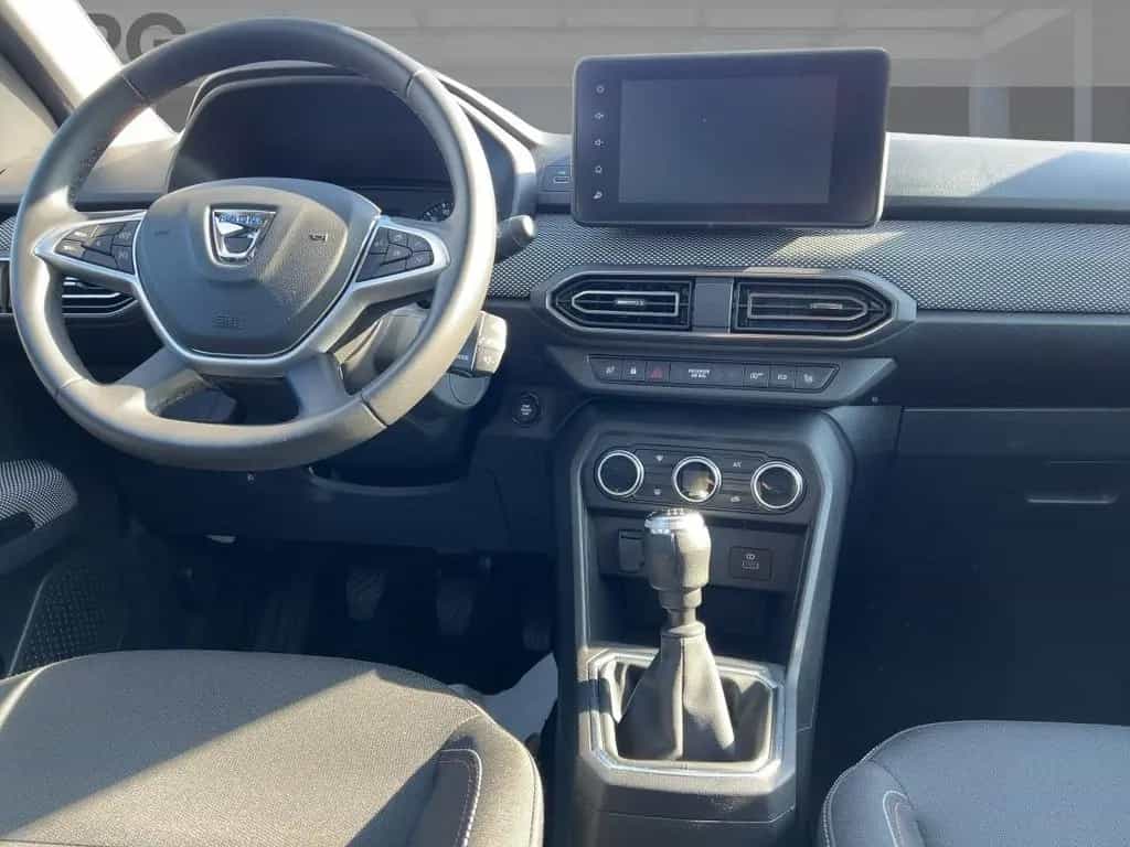 Dacia Jogger EXTREME+ TCe 110 8 FACH BEREIFT 07/2022-photo-9