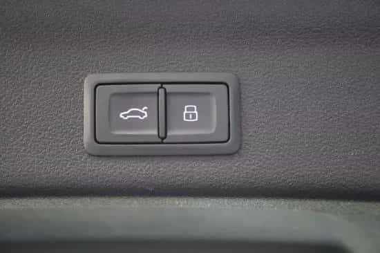 Audi A6 35 2.0 TDI Avant sport Leder Navi LED Kamera 07/2020-photo-23