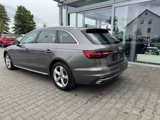 Audi A4 35 2.0 TFSI Avant advanced  Leder Navi LED AC 05/2021-photo-5
