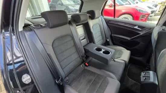 Volkswagen Golf VII 1.5 TSI BMT Highline Navi LED Panorama- 10/2019-photo-18