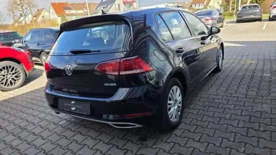 Volkswagen Golf VII 1.5 TSI BMT Highline Navi LED Panorama- 10/2019-photo-4