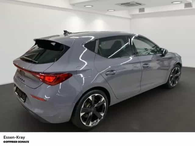 Cupra Leon 2.0 TSI DSG LED Navi Kamera Sitzheizung 04/2023-photo-3