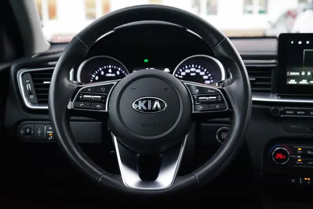 Kia Ceed 1.4 T-GDI Platinum Edition LED Panorama DAB 01/2020-photo-12