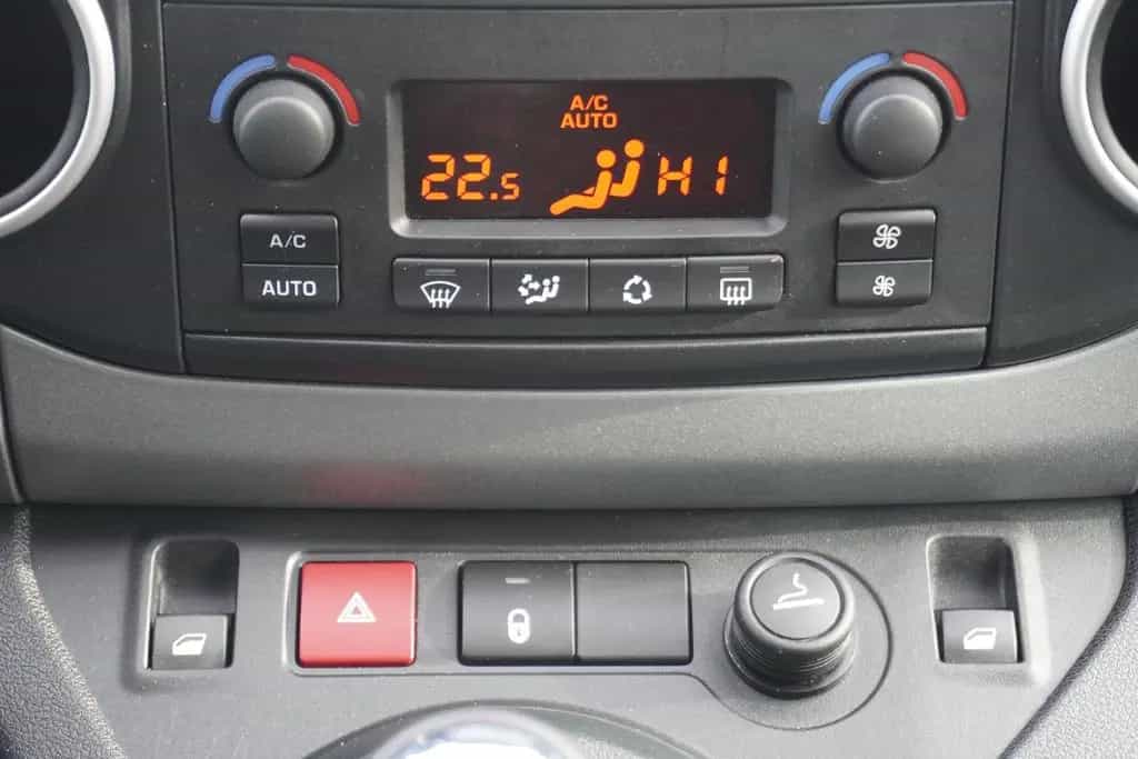 Citroën Berlingo 1.2 Navi Kamera PDC 07/2018-photo-15