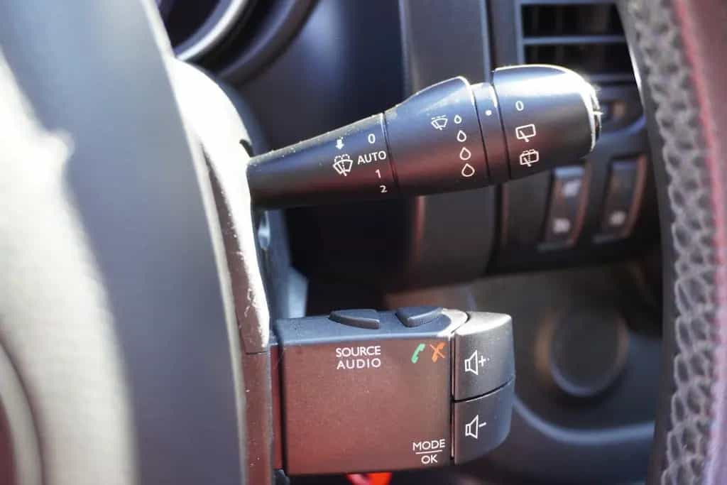 Opel Vivaro B Kombi 1.6 Biturbo Klima AHK PDC USB 11/2017-photo-19