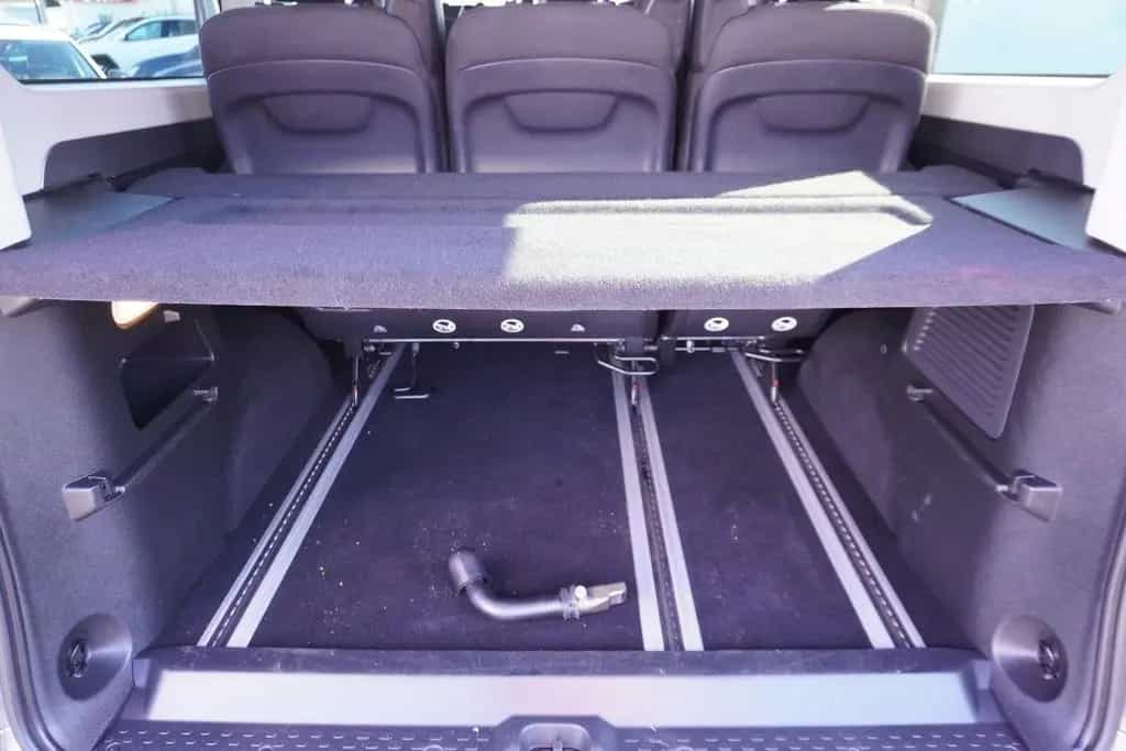 Opel Vivaro B Kombi 1.6 Biturbo Klima AHK PDC USB 11/2017-photo-8