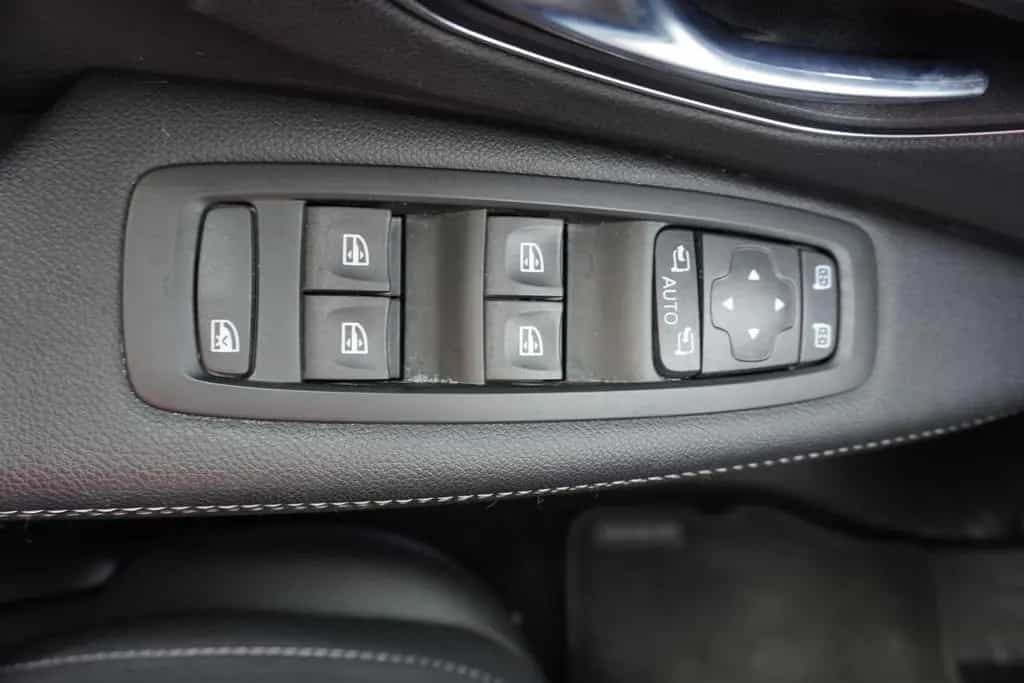 Renault Scenic IV 1.3 TCe Navi Kamera Sitzheizung 01/2019-photo-18