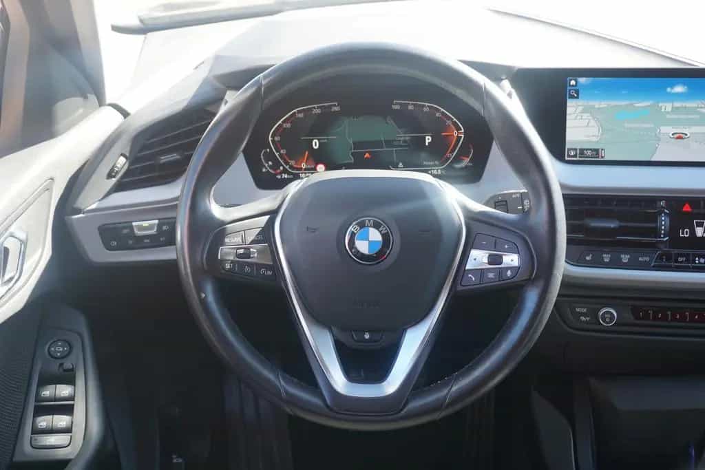 BMW 116 i Advantage Aut. LED Navi Virtual Cockpit PDC 10/2022-photo-19