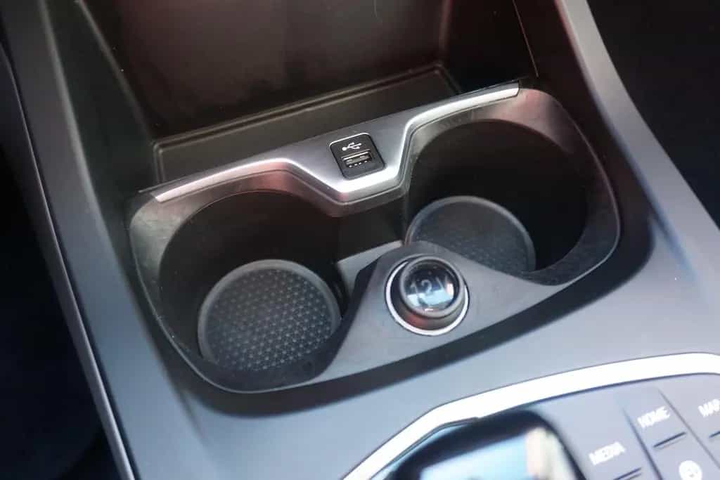 BMW 116 i Advantage Aut. LED Navi Virtual Cockpit PDC 10/2022-photo-27