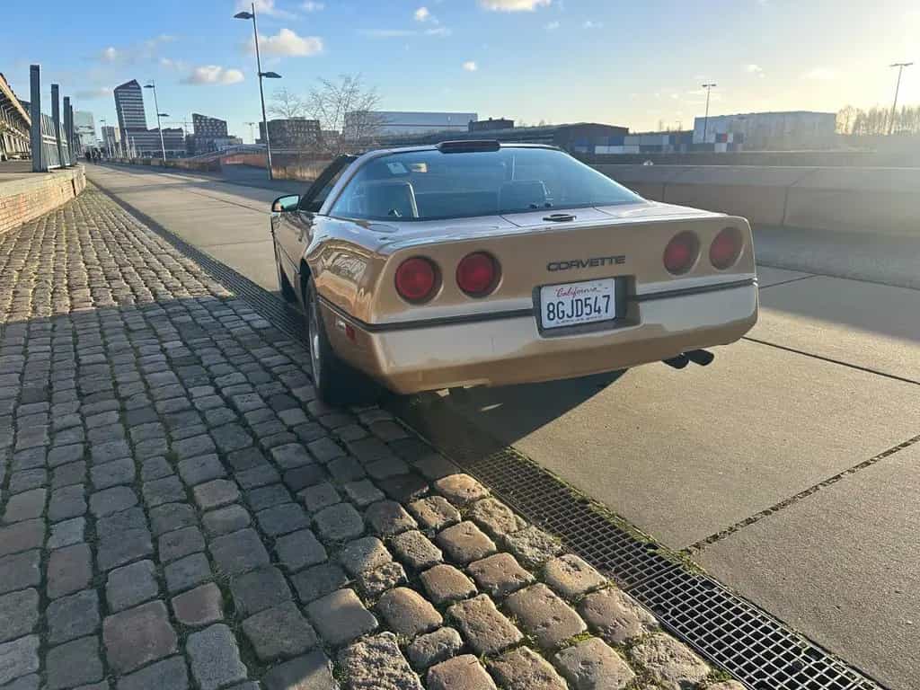 Corvette C4 Targa  2 Dächer 07/1986-photo-1