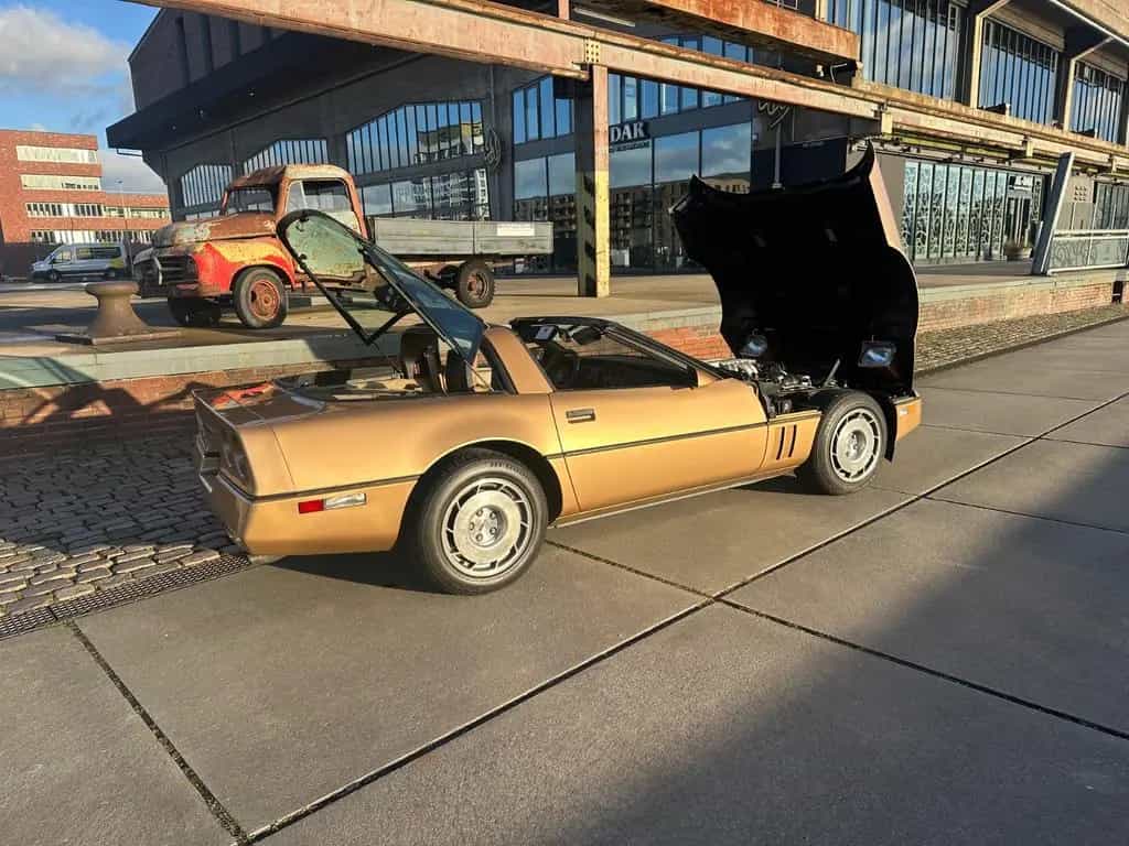Corvette C4 Targa  2 Dächer 07/1986-photo-5