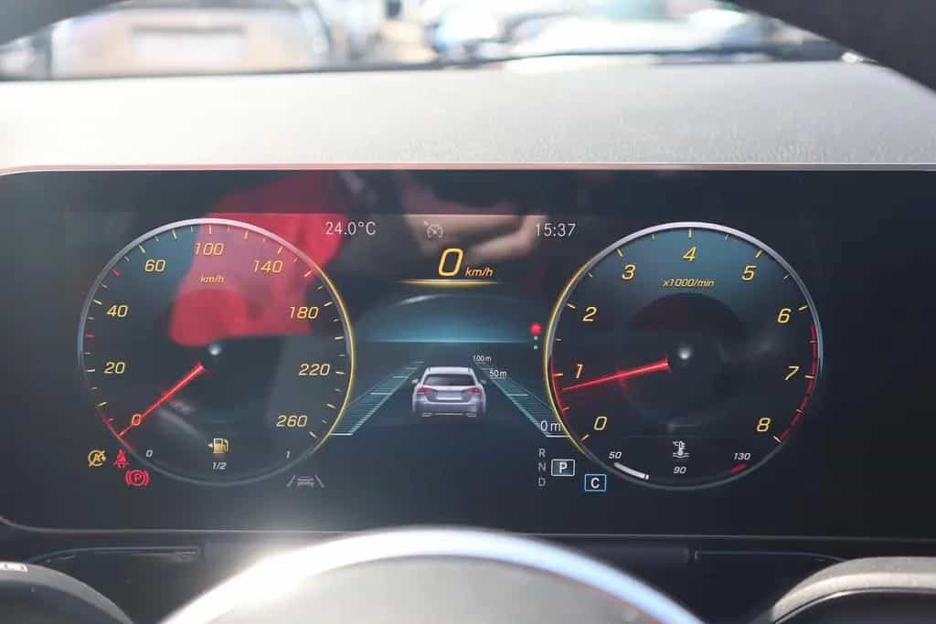 Mercedes-Benz B 180 B180 Progressive LED Navi Tempomat Sitzheizung 12/2019-photo-11