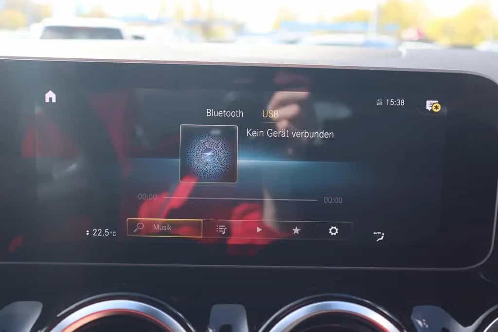 Mercedes-Benz B 180 B180 Progressive LED Navi Tempomat Sitzheizung 12/2019-photo-23