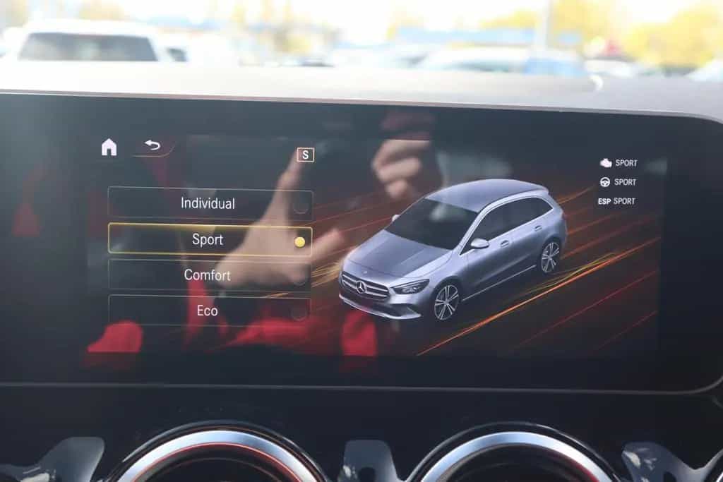 Mercedes-Benz B 180 B180 Progressive LED Navi Tempomat Sitzheizung 12/2019-photo-25