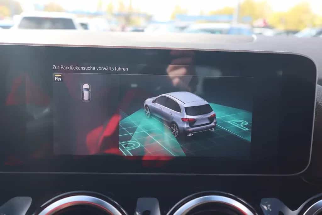 Mercedes-Benz B 180 B180 Progressive LED Navi Tempomat Sitzheizung 12/2019-photo-26