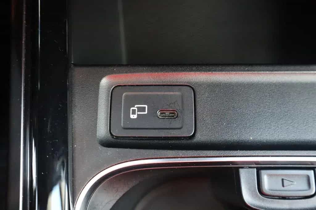 Mercedes-Benz B 180 B180 Progressive LED Navi Tempomat Sitzheizung 12/2019-photo-28