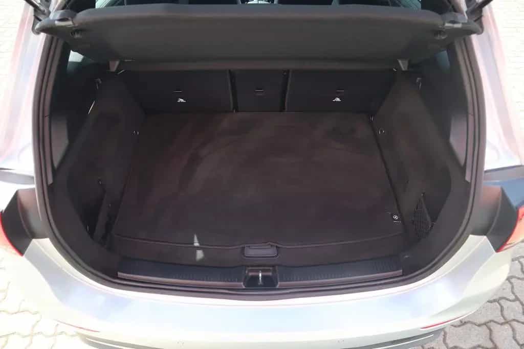 Mercedes-Benz B 180 B180 Progressive LED Navi Tempomat Sitzheizung 12/2019-photo-32