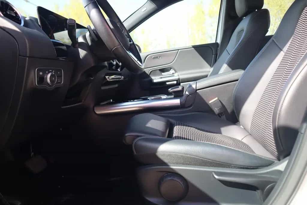 Mercedes-Benz B 180 B180 Progressive LED Navi Tempomat Sitzheizung 12/2019-photo-8
