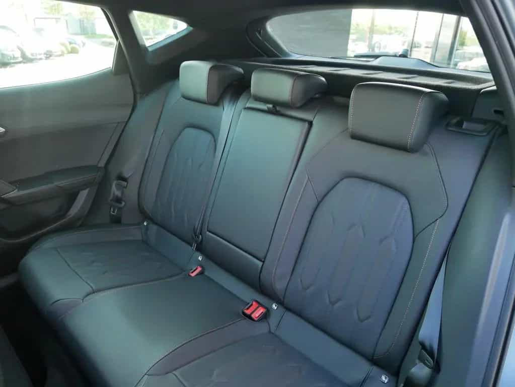Cupra Formentor 2.5 TSI RFK Parkassistent 05/2022-photo-10