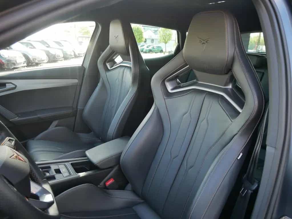 Cupra Formentor 2.5 TSI RFK Parkassistent 05/2022-photo-9