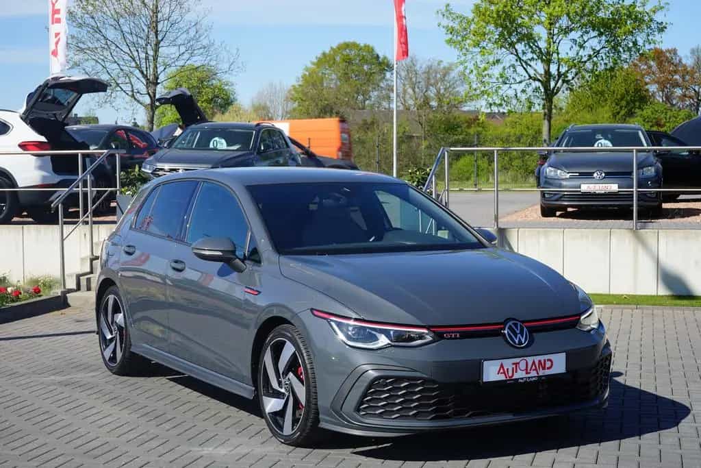Volkswagen Golf VIII 2.0 GTI DSG LED ACC Leder Standheizung 03/2021-photo-3