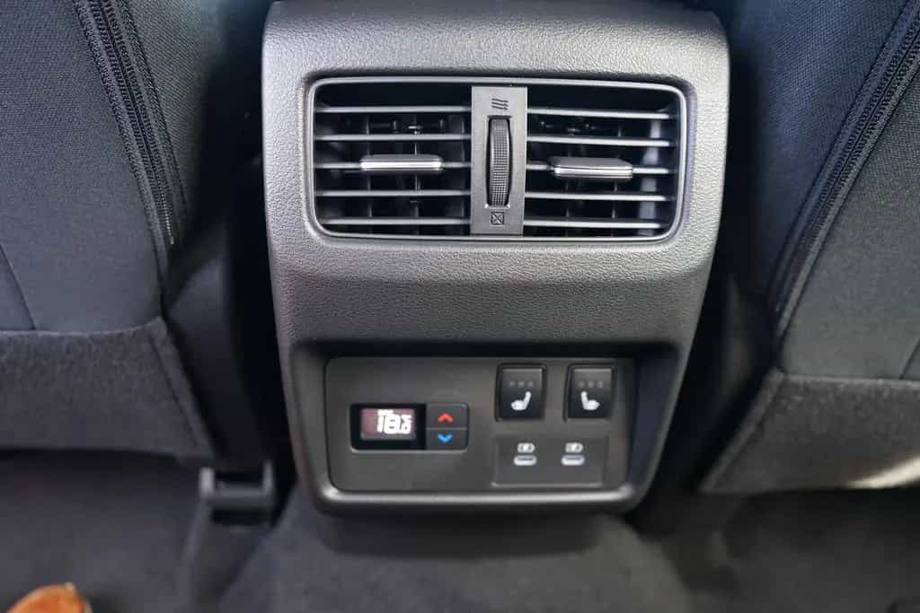 Nissan X-Trail 1.5 VC-T mHev Acenta Aut. LED ACC Kamera 03/2026-photo-12