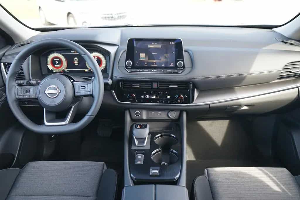 Nissan X-Trail 1.5 VC-T mHev Acenta Aut. LED ACC Kamera 03/2026-photo-13