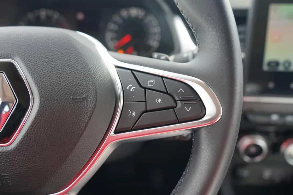 Renault Captur II 1.3 TCE M-Hybrid Evolution EDC LED 06/2023-photo-24