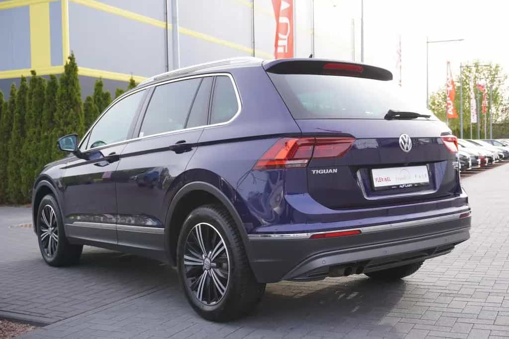 Volkswagen Tiguan 2.0 TSI Highline 4Motion LED Navi Head-Up 01/2017-photo-2