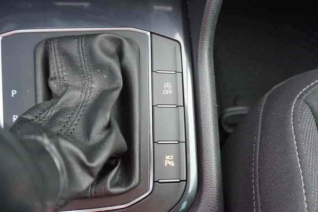 Volkswagen Tiguan 2.0 TSI Highline 4Motion LED Navi Head-Up 01/2017-photo-32