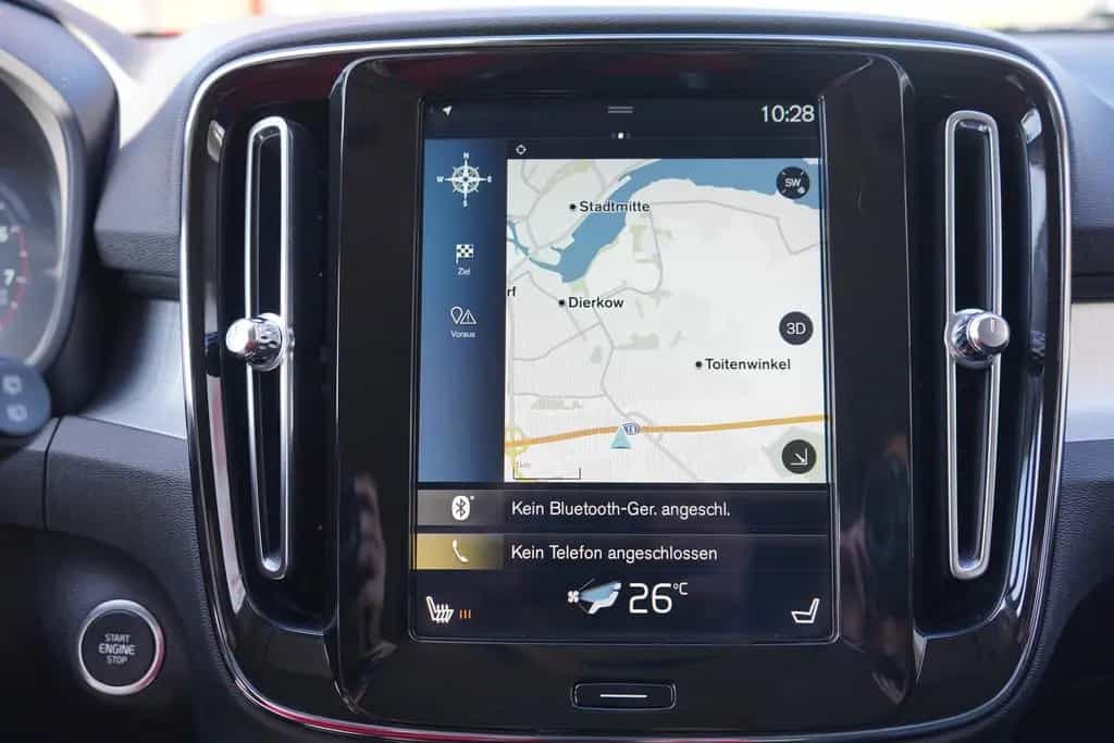 Volvo XC40 2.0 Momentum AWD LED Navi Digitales Cockpit 09/2018-photo-14